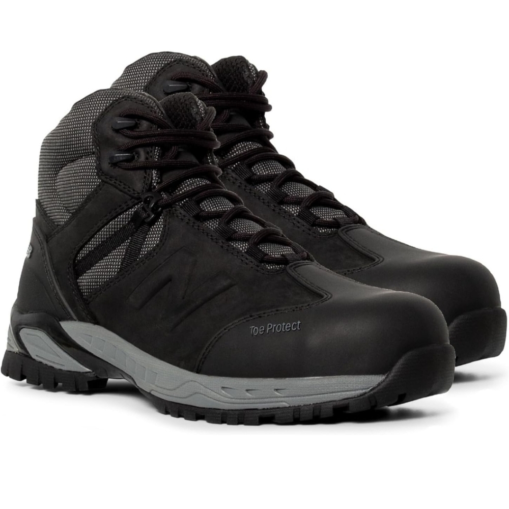 Mens New Balance work boots. Size 9